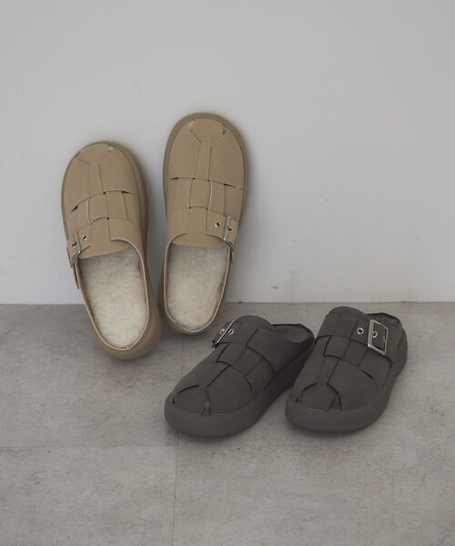 AMERICAN HOLIC(アメリカンホリック)の「メッシュスウェードクロッグファーシューズ(モカシン/デッキシューズ・レディース・ベージュ/グレー・L/M/S)」の3枚目の写真