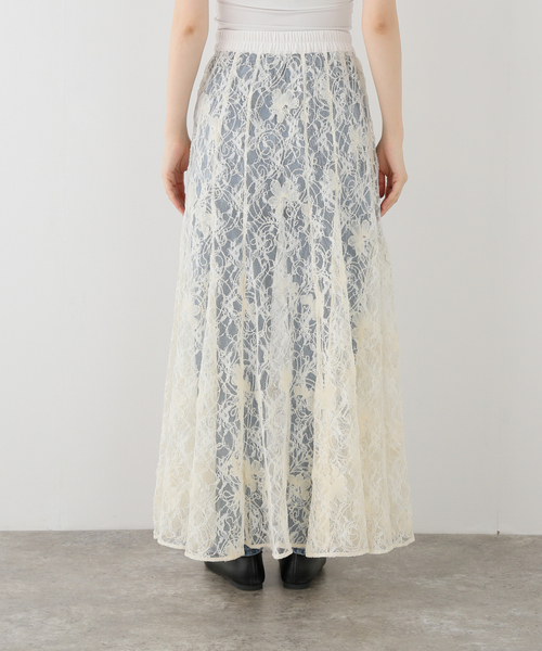 IENA LA BOUCLE(イエナラブークル)の「IENA LA BOUCLE Lace on Lace スカート(スカート・レディース・ホワイト・FREE)」の4枚目の写真