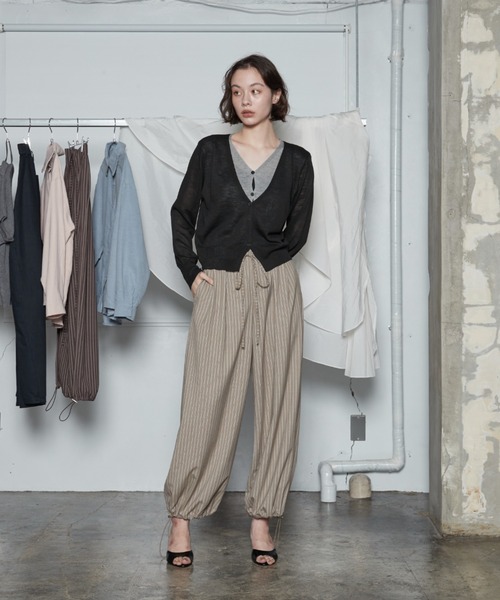 OFROOM(オフルーム)の「Bicolor Docking Cardigan|バイカラードッキングカーディガン(カーディガン/ボレロ・レディース・ネイビー/ブラック/グレー/ブラウン・FREE)」の10枚目の写真