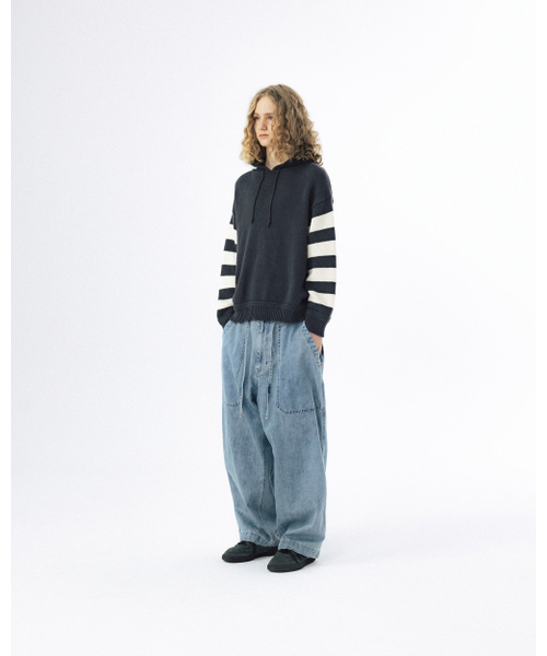 ANGLAN(アングラン)の「ストライプニットフーディー - チャコール(ニット/セーター・メンズ・その他・ONE SIZE)」の5枚目の写真