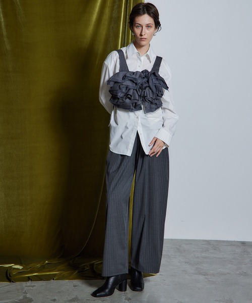 MAISON SPECIAL(メゾンスペシャル)の「【26WINTER PRE-ORDER】Suiting Frill Bustier/スーチングフリルビスチェ(その他トップス・レディース・ブラック/グレー・FREE)」の5枚目の写真