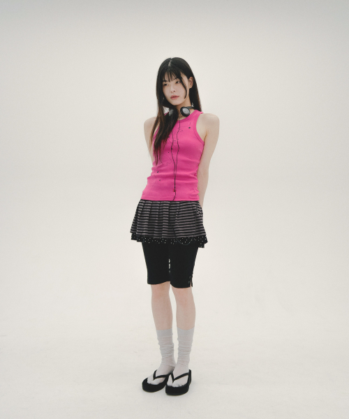 MIHEV(ミヘブ)の「GALAXY グラフィックタンクトップ ピンク(Tシャツ/カットソー・レディース・その他・FREE)」の2枚目の写真