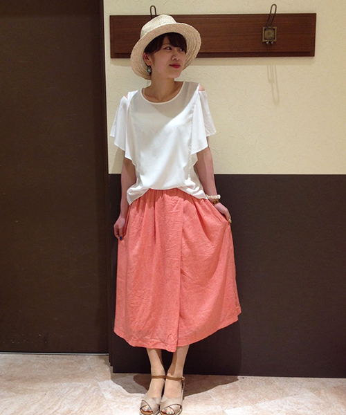 ikka(イッカ)の「コットンリネンタックスカート(スカート・レディース・クリアレッド/ブルー・LARGE/MEDIUM)」の2枚目の写真