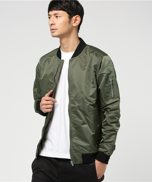 VENCEEXCHANGE（ヴァンスエクスチェンジ）の「ナイロンMA-1                        （MA-1・メンズ・ダークグリーン/ブルー/ブラック・LARGE/MEDIUM）」の2枚目の写真