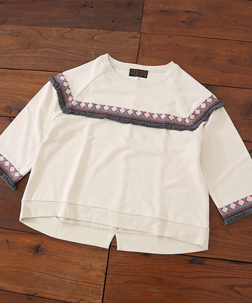 CUBE SUGAR（キューブシュガー）の「裏毛エスニッククルー（Tシャツ/カットソー・レディース・トップグレー/ナチュラル/ブラック/カーキ・M）」の12枚目の写真