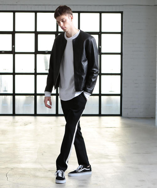 BEAUTY&YOUTH UNITED ARROWS（ビューティーアンドユースユナイテッドアローズ）の「【WEB限定】 by ジャージ ライン テーパードパンツ（その他パンツ・メンズ・ネイビー/ブラック/その他・LARGE/MEDIUM/SMALL）」の15枚目の写真