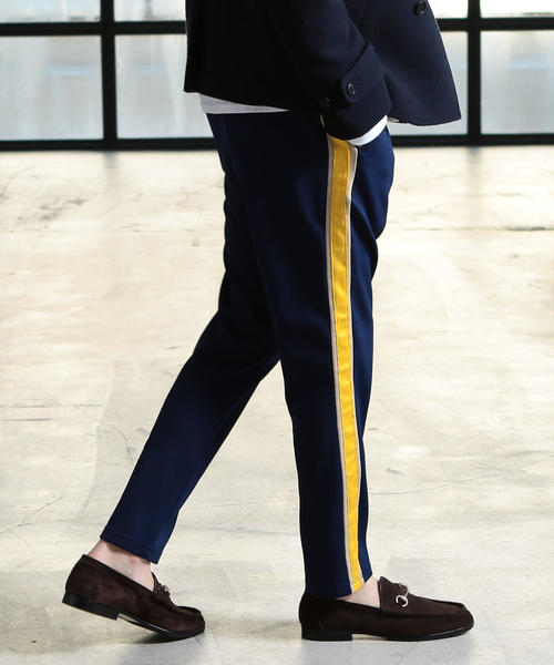 BEAUTY&YOUTH UNITED ARROWS（ビューティーアンドユースユナイテッドアローズ）の「【WEB限定】 by ジャージ ライン テーパードパンツ（その他パンツ・メンズ・ネイビー/ブラック/その他・LARGE/MEDIUM/SMALL）」の9枚目の写真