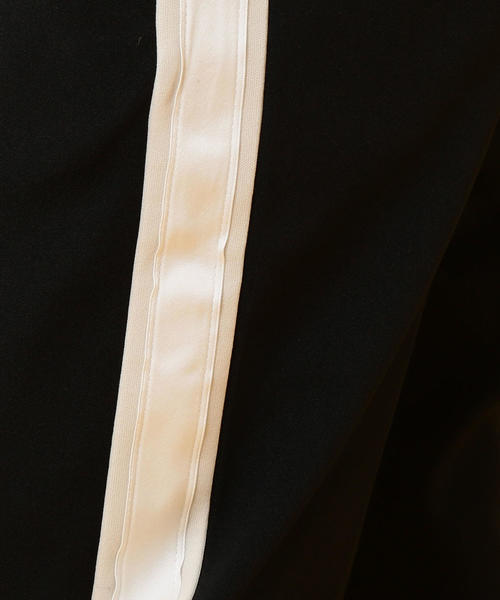 BEAUTY&YOUTH UNITED ARROWS（ビューティーアンドユースユナイテッドアローズ）の「【WEB限定】 by ジャージ ライン テーパードパンツ（その他パンツ・メンズ・ネイビー/ブラック/その他・LARGE/MEDIUM/SMALL）」の20枚目の写真