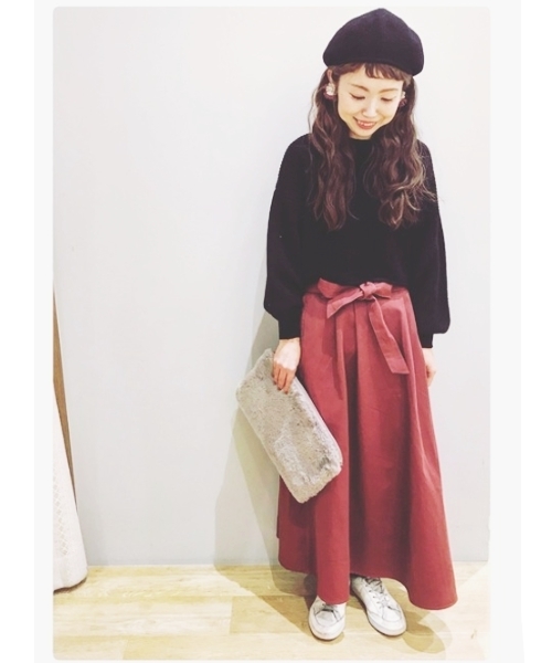 earth music&ecology(アースミュージックアンドエコロジー)の「・ウエストリボンタックスカート(スカート・レディース・ベージュ/パープル/ブラック/ダークグリーン・FREE)」の4枚目の写真