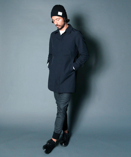 Magine（マージン）の「NYLON WEATHER STAIN COLLAR COAT:ナイロンウェザー ステンカラーコート（ステンカラーコート・メンズ・ブラック/ベージュ/ネイビー/オリーブ・44/46/48）」の9枚目の写真