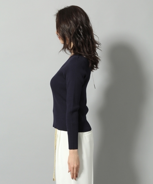 Andemiu（アンデミュウ）の「バックアクセリブプルオーバー786042（ニット/セーター・レディース・ネイビー/オフホワイト/ピンク/イエロー/その他・FREE）」の13枚目の写真