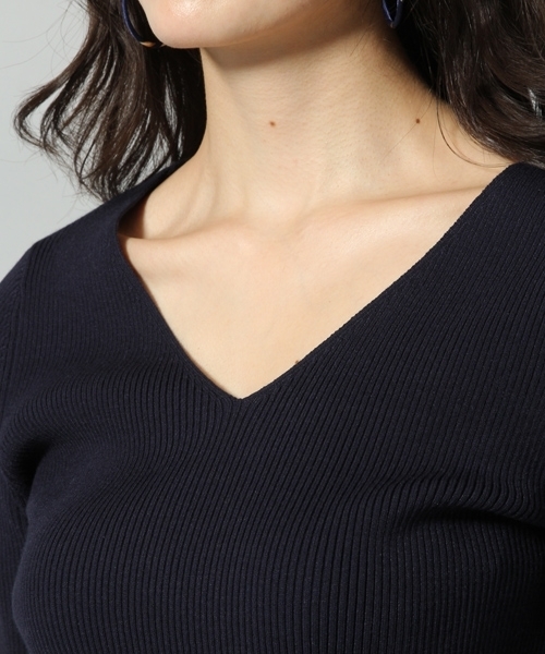 Andemiu（アンデミュウ）の「バックアクセリブプルオーバー786042（ニット/セーター・レディース・ネイビー/オフホワイト/ピンク/イエロー/その他・FREE）」の11枚目の写真