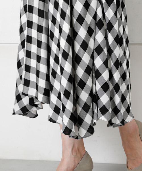 RIVE DROITE(リヴドロワ)の「【洗える】トロミチェックイレヘムスカート(スカート・レディース・ホワイト×ブラック/ホワイト×ピンク・FREE)」の14枚目の写真