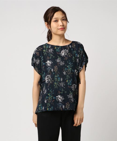 LBC（エルビーシー）の「刺繍プリントシャーリングブラウス（シャツ/ブラウス・レディース・ホワイト/ネイビー・M/L）」の7枚目の写真