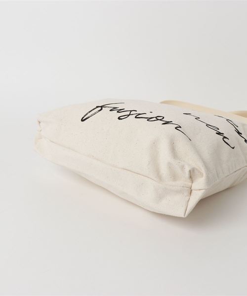 VENCEEXCHANGE（ヴァンスエクスチェンジ）の「イージートートバッグ（トートバッグ・メンズ・オフホワイト/その他30・フリー）」の4枚目の写真