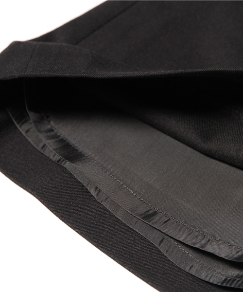 Soareak（ソアリーク）の「パネルキリカエショートパンツ（その他パンツ・レディース・ブラック/キャメル/オレンジ/グリーン・SMALL/MEDIUM）」の12枚目の写真