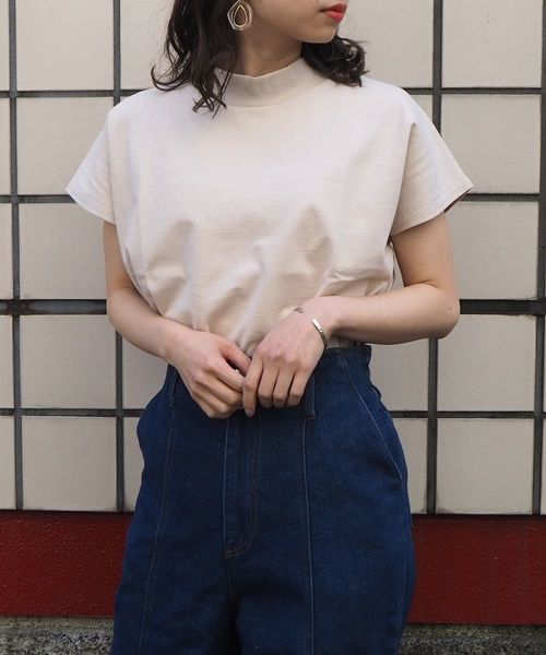 tiptop（ティップトップ）の「モックネックラウンドヘムプルオーバー【ZOZOTOWN限定アイテム】（Tシャツ/カットソー・レディース・ブラック/ベージュ/オフホワイト/グリーン/A・FREE）」の12枚目の写真