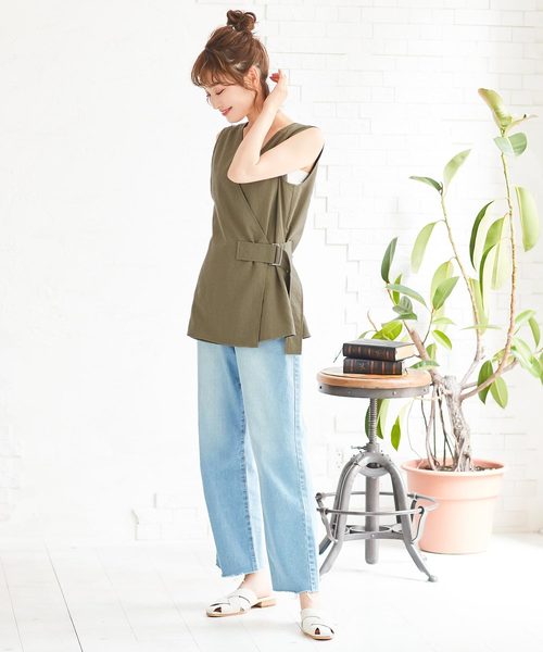 KOBE LETTUCE(コウベレタス)の「リネンサイドベルトノースリーブトップス【セットアップOK】(シャツ/ブラウス・レディース・ネイビー/カーキ/オレンジ/ホワイト系その他・FREE)」の6枚目の写真