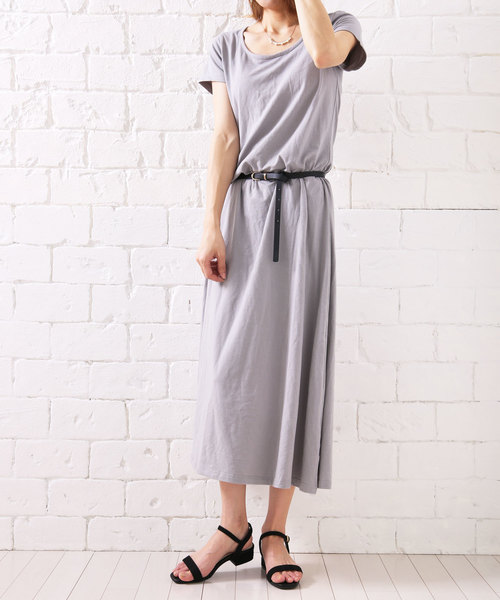 VIVIAN（ヴィヴィアン）の「スクエアトゥネックベルトローヒールサンダル（サンダル・レディース・シルバー/スモークグレー/ブラック系その他/ライトパープル/パイソン/ブラック系その他3/ベージュ系その他3/ブルー系その他3/イエロー系その他3/ペールイエロー/ピンク系その他3/レッド系その他2・LL/SS/S/M/L）」の19枚目の写真