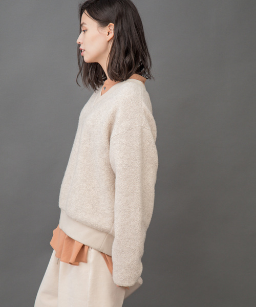 Munich(ミューニック)の「シープパイル Vネックプルオーバー(Tシャツ/カットソー・レディース・グレー/モカ/オートミール・FREE)」の7枚目の写真