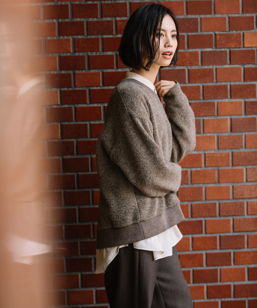 Munich(ミューニック)の「シープパイル Vネックプルオーバー(Tシャツ/カットソー・レディース・グレー/モカ/オートミール・FREE)」の17枚目の写真