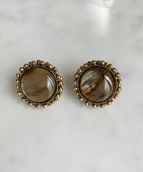 Port（ポート）の「レトロ ボリューム イヤリング_（イヤリング・レディース・ホワイト/ブラック/グレー/レッド/ブラック系その他/ブラック系その他2/ブラック系その他3/ブラック系その他4/ブラック系その他5/シルバー/ゴールド/ブルー/アイボリー/クリアブラック/ホワイト系その他/ライトグリーン/ベージュ・FREE）」の19枚目の写真