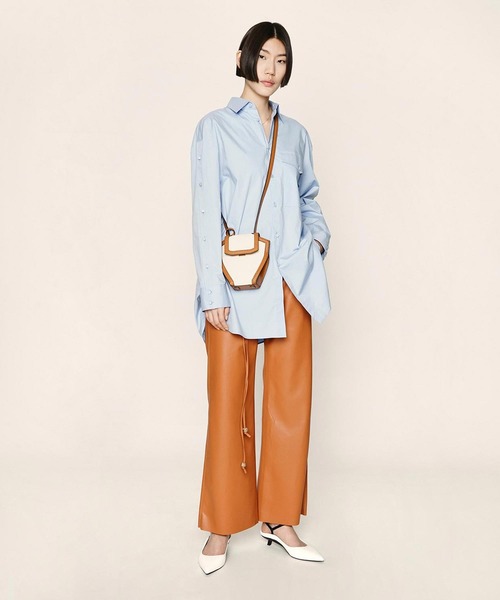 CHARLES & KEITH（チャールズ & キース）の「ジオメトリック クロスボディバッグ / Geometric Crossbody Bag（ショルダーバッグ・レディース・ブラック系その他2/マルチ/ライトブラウン/オリーブ・S）」の12枚目の写真