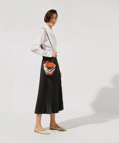 CHARLES & KEITH（チャールズ & キース）の「ジオメトリック クロスボディバッグ / Geometric Crossbody Bag（ショルダーバッグ・レディース・ブラック系その他2/マルチ/ライトブラウン/オリーブ・S）」の22枚目の写真