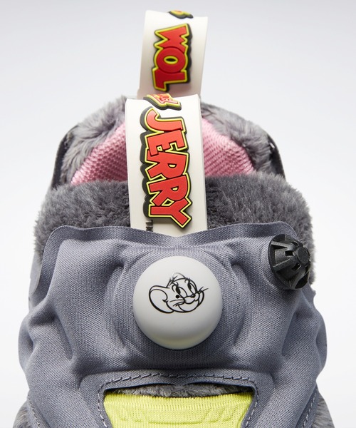 Reebok(リーボック)の「Tom & Jerry インスタポンプ フューリー (スニーカー・メンズ・グレー・26.0cm/26.5cm/25.0cm/25.5cm/23.0cm/23.5cm/24.0cm/24.5cm/29.0cm/29.5cm/27.0cm/27.5cm/28.0cm/28.5cm/30.0cm)」の3枚目の写真