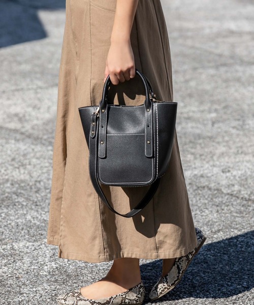 Edit Sheen(エディットシーン)の「ホワイトステッチミニトート(ハンドバッグ・レディース・ブラック/ベージュ・FREE)」の2枚目の写真