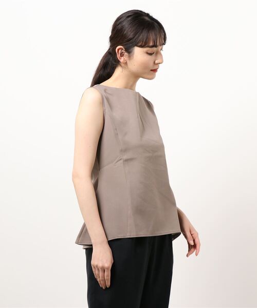 KOBE LETTUCE（コウベレタス）の「選べる4typeおうちで洗えるウォッシャブルTブラウス（シャツ/ブラウス・レディース・ブルー系その他2/ブルー系その他3/ホワイト系その他2/ブルー系その他4/ブルー系その他/ピンク系その他3/グリーン系その他3/グレー系その他2/ピンク系その他/オフホワイト/グリーン系その他2/ホワイト系その他/ピンク系その他2/ブラック系その他2/ライトグレー/ブラック/ブラック系その他/ブルー/ネイビー/グリーン系その他/グレー系その他/オレンジ系その他2/オレンジ系その他/オレンジ/ミント/ブラウン系その他/グリーン系その他5/ブルー系その他5/ブラウン系その他2/グリーン系その他4/ピンク/ブルー系その他7/モカ/ブルー系その他6/ピンク系その他4/ピンク系その他5/ホワイト系その他3/その他1/ピンク系その他6/ブラウン系その他3/その他/ブラック系その他3/グリーン系その他6・2/3/1/4）」の15枚目の写真