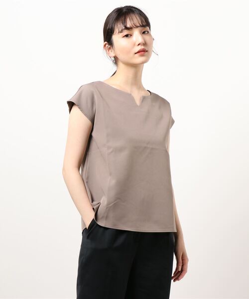 KOBE LETTUCE（コウベレタス）の「選べる4typeおうちで洗えるウォッシャブルTブラウス（シャツ/ブラウス・レディース・ブルー系その他2/ブルー系その他3/ホワイト系その他2/ブルー系その他4/ブルー系その他/ピンク系その他3/グリーン系その他3/グレー系その他2/ピンク系その他/オフホワイト/グリーン系その他2/ホワイト系その他/ピンク系その他2/ブラック系その他2/ライトグレー/ブラック/ブラック系その他/ブルー/ネイビー/グリーン系その他/グレー系その他/オレンジ系その他2/オレンジ系その他/オレンジ/ミント/ブラウン系その他/グリーン系その他5/ブルー系その他5/ブラウン系その他2/グリーン系その他4/ピンク/ブルー系その他7/モカ/ブルー系その他6/ピンク系その他4/ピンク系その他5/ホワイト系その他3/その他1/ピンク系その他6/ブラウン系その他3/その他/ブラック系その他3/グリーン系その他6・2/3/1/4）」の14枚目の写真