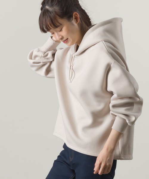 OMNES（オムネス）の「スポンジポンチプルオーバーパーカー（パーカー・レディース・ベージュ/ネイビー/モカ・FREE）」の15枚目の写真