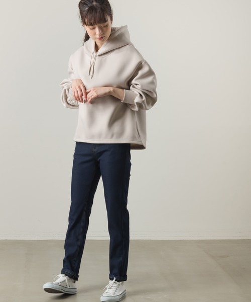 OMNES（オムネス）の「スポンジポンチプルオーバーパーカー（パーカー・レディース・ベージュ/ネイビー/モカ・FREE）」の17枚目の写真