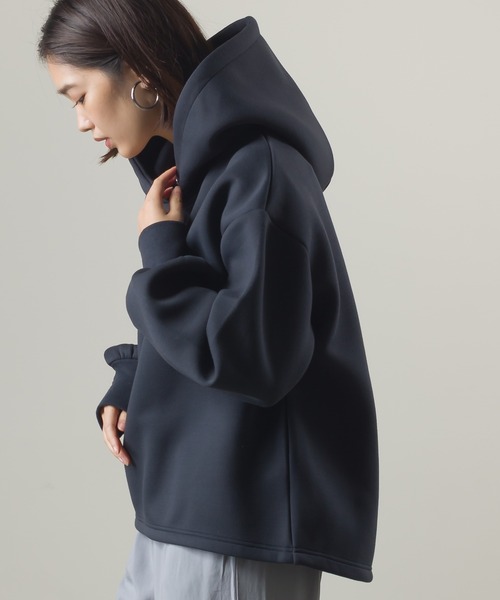 OMNES（オムネス）の「スポンジポンチプルオーバーパーカー（パーカー・レディース・ベージュ/ネイビー/モカ・FREE）」の18枚目の写真