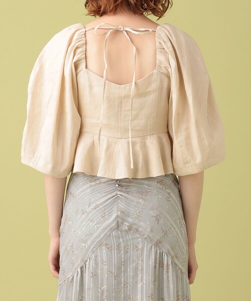 リネンパフコンパクトブラウス ME COUTURE（ミークチュール）の「リネンパフコンパクトブラウス