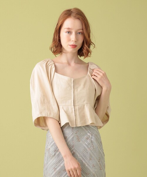 リネンパフコンパクトブラウス ME COUTURE（ミークチュール）の「リネンパフコンパクトブラウス