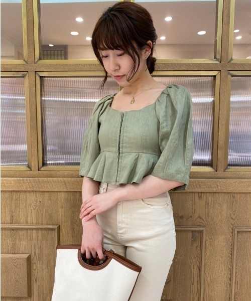 リネンパフコンパクトブラウス ME COUTURE（ミークチュール）の「リネンパフコンパクトブラウス
