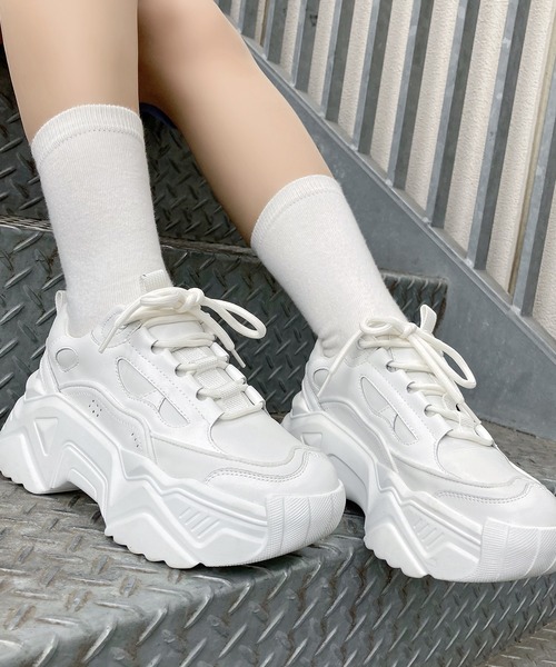 Figments（フィグメンツ）の「フューチャリスティックスニーカー（スニーカー・レディース・ブラック/ホワイト・MEDIUM/SMALL）」の2枚目の写真