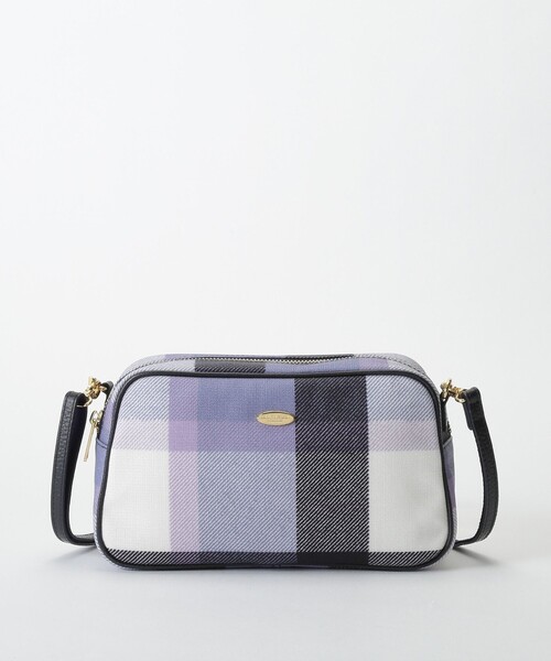 BLUE LABEL CRESTBRIDGE（ブルーレーベルクレストブリッジ）の