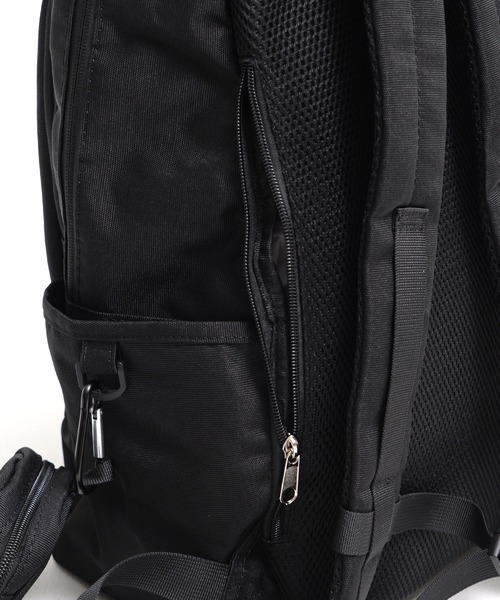 Arnold Palmer（アーノルドパーマー）の「10ポケットリュック レギュラーサイズ（バックパック/リュック・レディース・ブラック/ベージュ/カーキ/ネイビー/レッド/ワイン/グリーン/オフホワイト/ブラウン・F）」の10枚目の写真