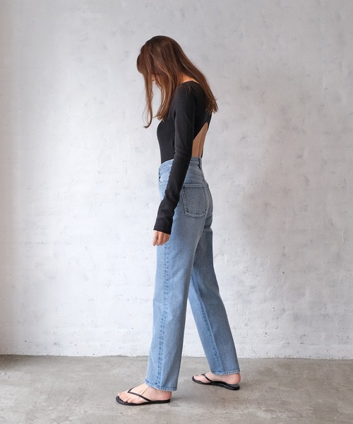 AKTE（アクテ）の「ライトブリーチデニムパンツ（デニムパンツ
