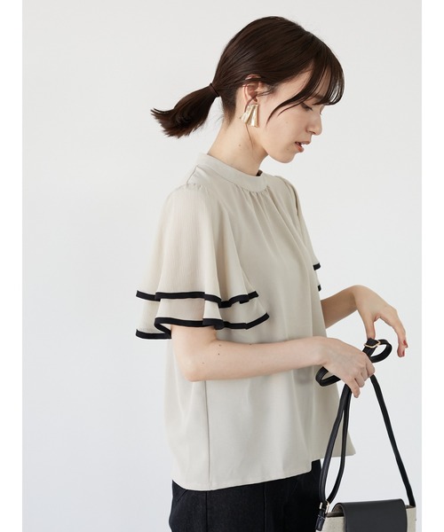 Green　Parks（グリーンパークス）の「・ELENCARE DUE　ラッフルスリーブブラウス＊（シャツ/ブラウス・レディース・ブラック/ベージュ/ピンク/アイボリー・FREE）」の10枚目の写真