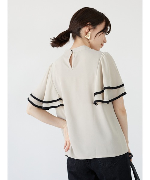 Green　Parks（グリーンパークス）の「・ELENCARE DUE　ラッフルスリーブブラウス＊（シャツ/ブラウス・レディース・ブラック/ベージュ/ピンク/アイボリー・FREE）」の5枚目の写真