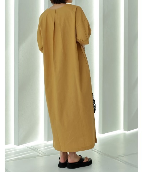 Re:EDIT（リエディ）の「ストレッチコットンパフスリーブVネックワンピース（ワンピース・レディース・イエロー/アイボリー/モカ・MEDIUM/LARGE/SHORT/TALL）」の9枚目の写真