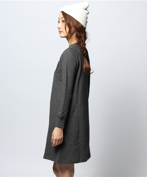ROSE BUD(ローズバッド)の「【mina掲載】LCTO-14213 BEYOND THE FELT PATCH MINI DRESS(ワンピース・レディース・チャコール/ネイビー・ONE SIZE)」の10枚目の写真