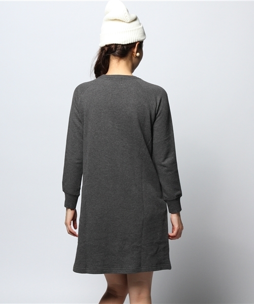 ROSE BUD(ローズバッド)の「【mina掲載】LCTO-14213 BEYOND THE FELT PATCH MINI DRESS(ワンピース・レディース・チャコール/ネイビー・ONE SIZE)」の11枚目の写真