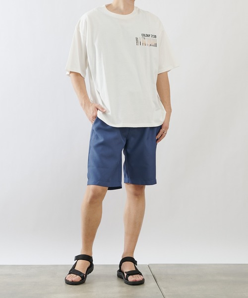 COLONY 2139（コロニートゥーワンスリーナイン）の「2139 Tシャツ/ビッグシルエット・PHOTO Tシャツ(ユニセックス可)（Tシャツ/カットソー・メンズ・ホワイト/ブラック/ホワイト系その他/ブラック系その他・MEDIUM/LARGE）」の10枚目の写真