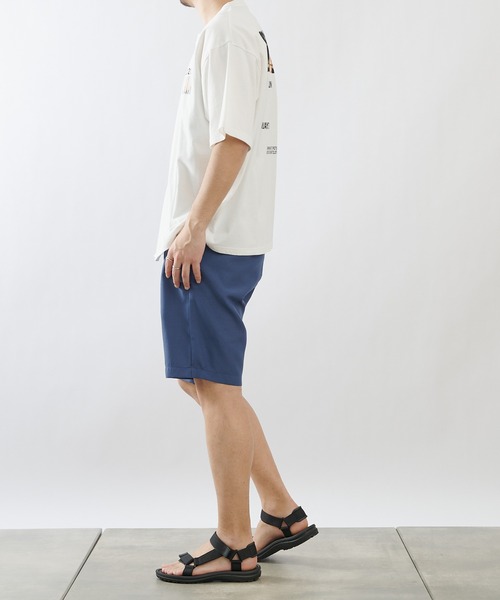 COLONY 2139（コロニートゥーワンスリーナイン）の「2139 Tシャツ/ビッグシルエット・PHOTO Tシャツ(ユニセックス可)（Tシャツ/カットソー・メンズ・ホワイト/ブラック/ホワイト系その他/ブラック系その他・MEDIUM/LARGE）」の12枚目の写真