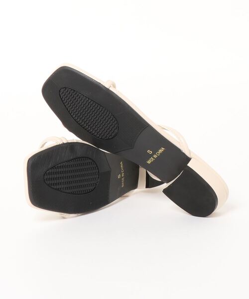 GeeRA（ジーラ）の「サムストラップクロスラインサンダル（サンダル・レディース・スモークピンク/アイボリー/ブラック/パイソン/グリーン・X-LARGE/SMALL/LARGE/MEDIUM）」の14枚目の写真